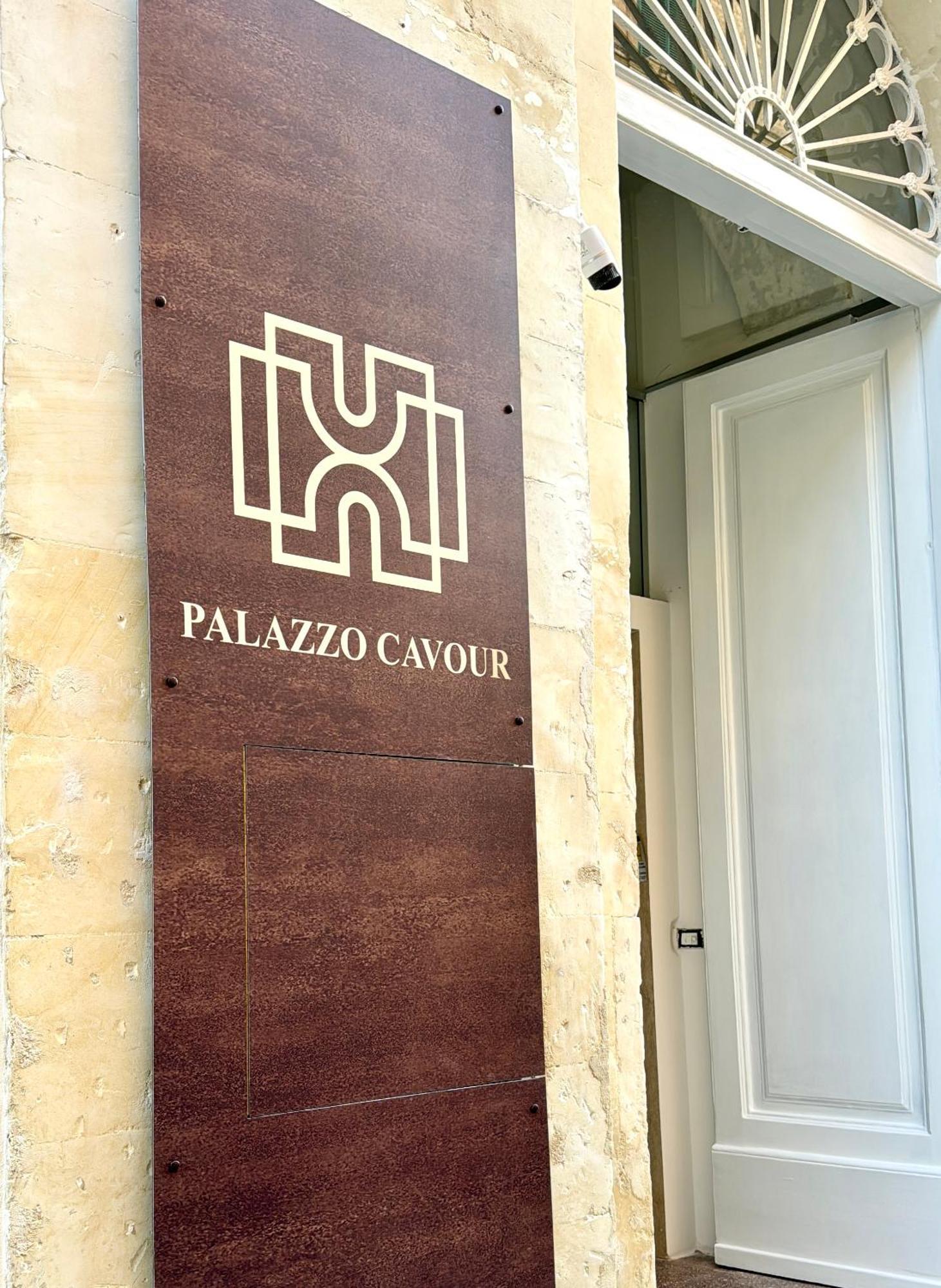 Palazzo Cavour Acomodação com café da manhã Lecce Exterior foto